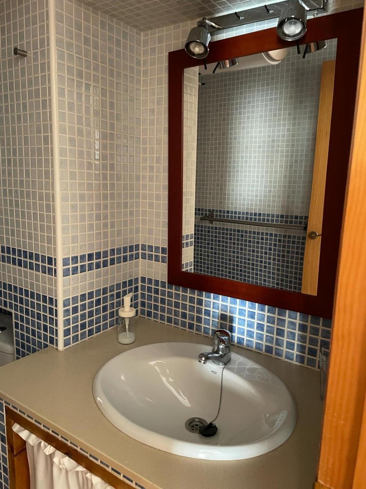 Apartamento Puerta Del Perdon Constantina Exteriör bild